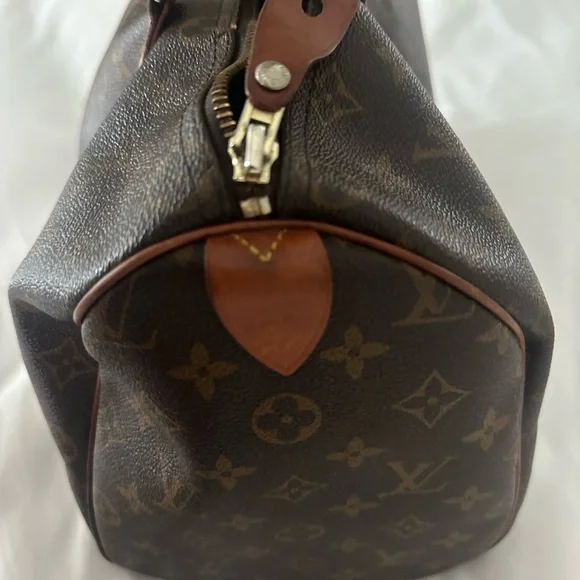 Louis Vuitton Speedy 35 - Picture 6 of 16
